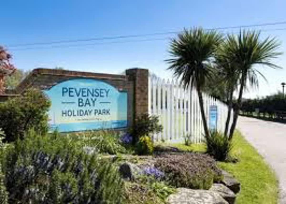 42 Woodland Walk Pevensey Bay Holiday Park Sleeps 6 Екстер'єр фото