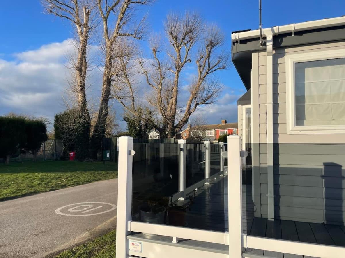 42 Woodland Walk Pevensey Bay Holiday Park Sleeps 6 Екстер'єр фото